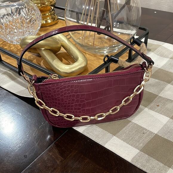 Expressions NYC Croc Print Mini Bag 3 in 1 Crossbody NWOT Purple - Picture 2 of 11